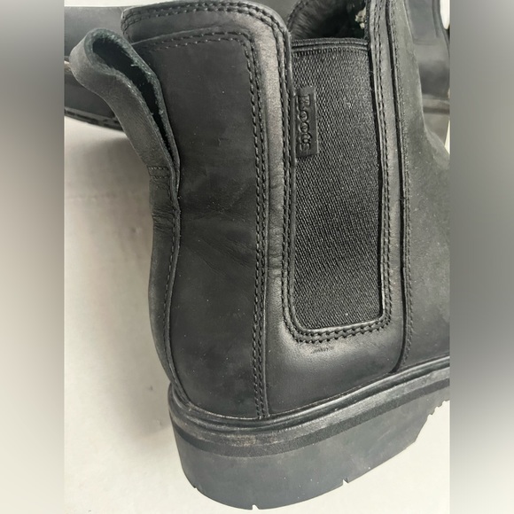 ROOTS JUNCTION CHELSEA LEATHER BOOTS WOMENS Sz 7 BLACK COLOR - Picture 9 of 17